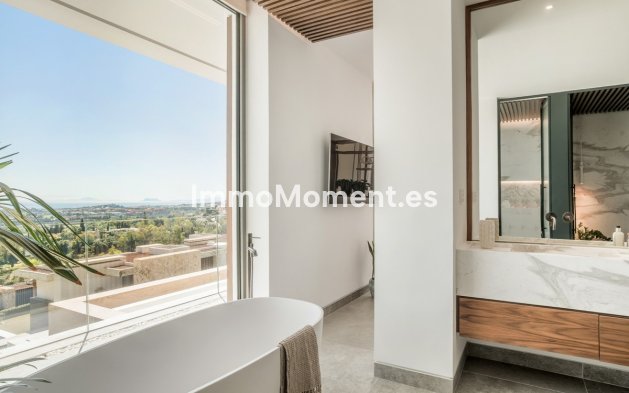 Resale - Villa - Benahavís - La Quinta