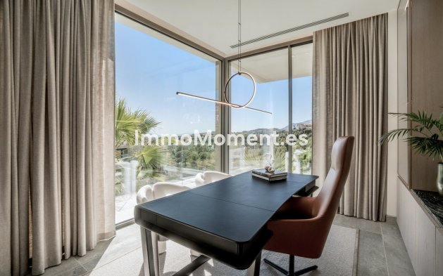 Resale - Villa - Benahavís - La Quinta