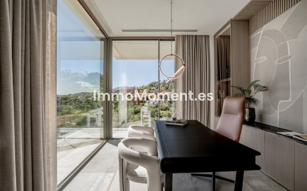 Resale - Villa - Benahavís - La Quinta