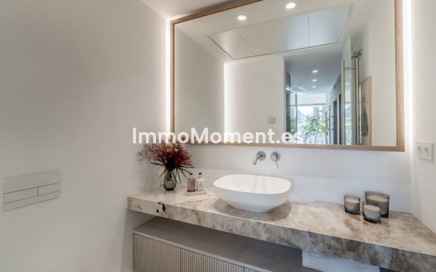 Resale - Villa - Benahavís - La Quinta