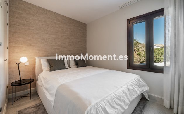 Revente - Villa - Estepona  - Selwo