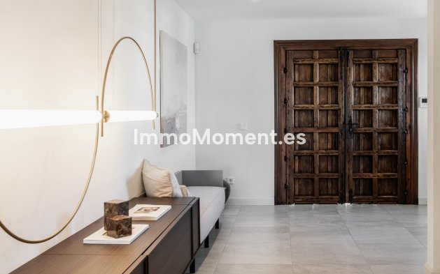 Revente - Villa - Estepona  - Selwo