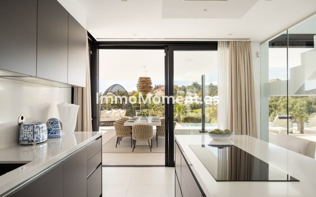 Revente - Villa - Marbella - Nueva Andalucía