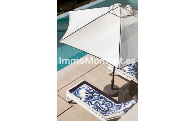 Revente - Villa - Marbella - Nueva Andalucía