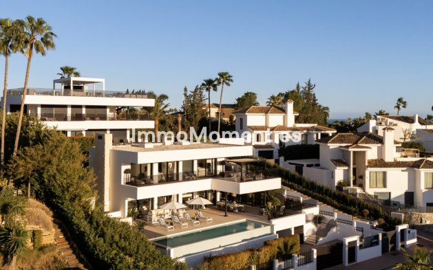 Revente - Villa - Marbella - Nueva Andalucía