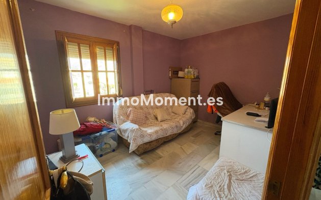 Revente - Maison mitoyenne - Estepona  - Estepona Centro