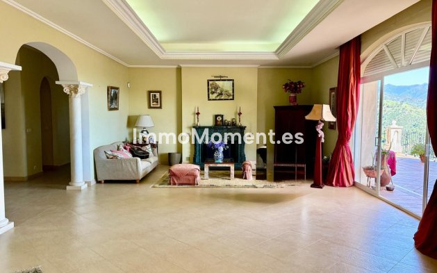 Wiederverkauf - Landhaus - Estepona  - Estepona Centro