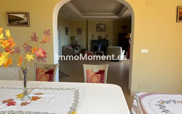 Wiederverkauf - Landhaus - Estepona  - Estepona Centro