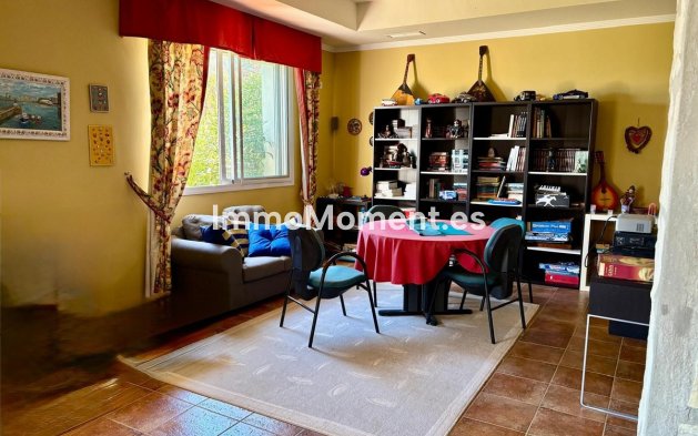 Wiederverkauf - Landhaus - Estepona  - Estepona Centro