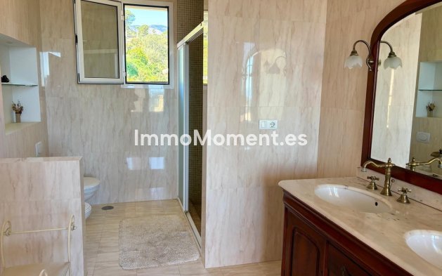 Wiederverkauf - Landhaus - Estepona  - Estepona Centro