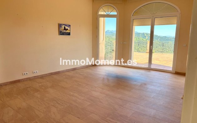 Wiederverkauf - Landhaus - Estepona  - Estepona Centro