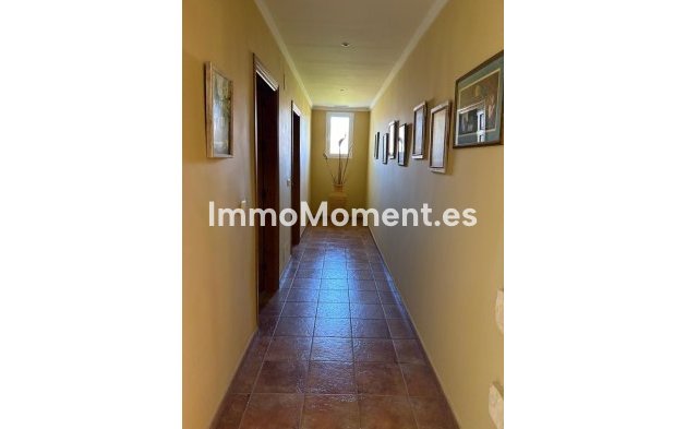 Wiederverkauf - Landhaus - Estepona  - Estepona Centro