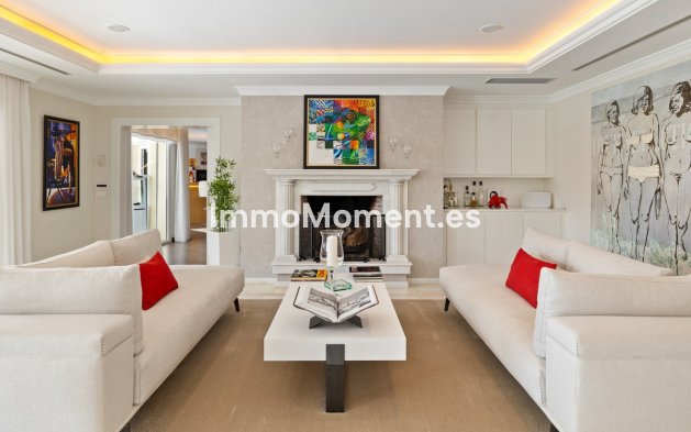 Wiederverkauf - Villa - Marbella - Nueva Andalucía