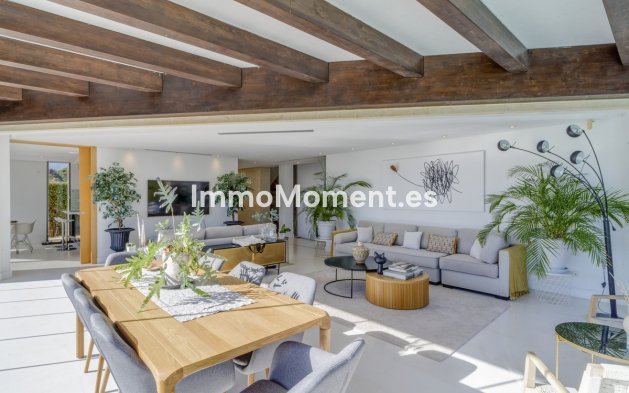 Reventa - Villa - Marbella - Marbella Centro