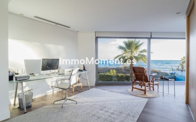 Reventa - Villa - Marbella - Marbella Centro