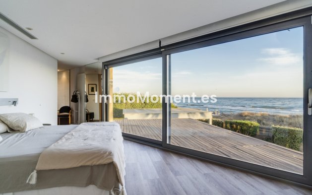 Reventa - Villa - Marbella - Marbella Centro