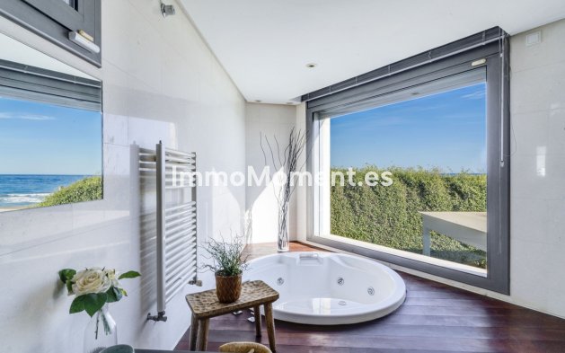 Reventa - Villa - Marbella - Marbella Centro