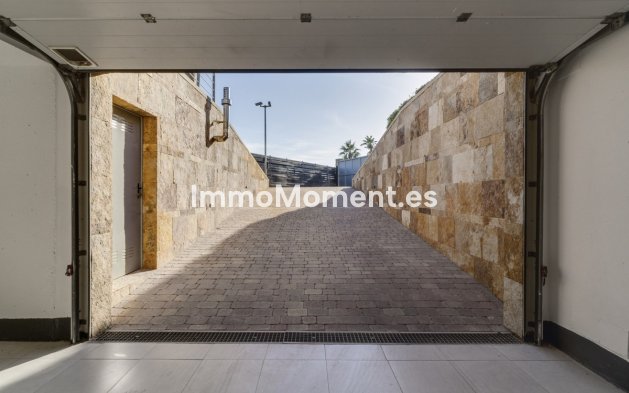 Reventa - Villa - Marbella - Marbella Centro