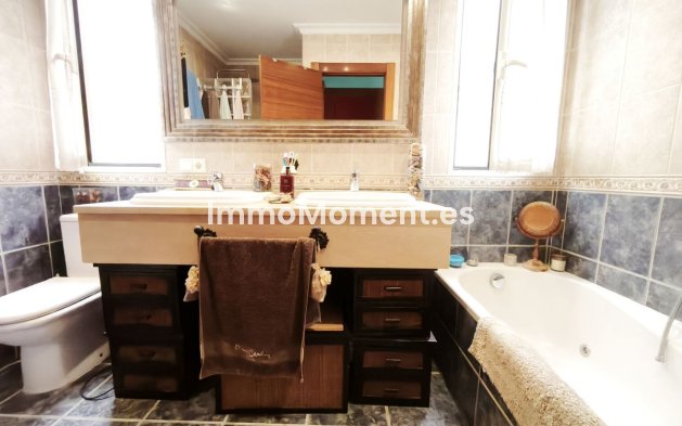Reventa - Villa independiente - Alicante - Alicante Centro
