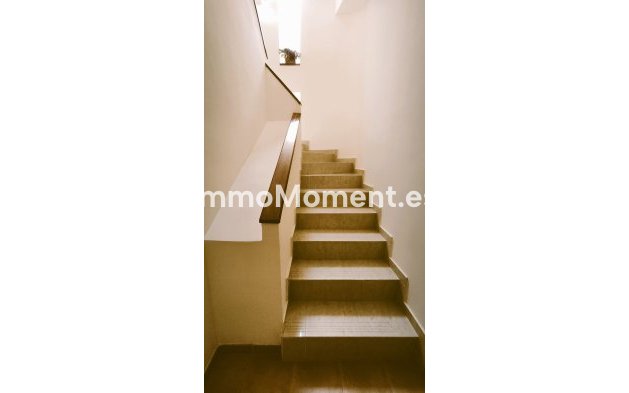Reventa - Villa independiente - Alicante - Alicante Centro