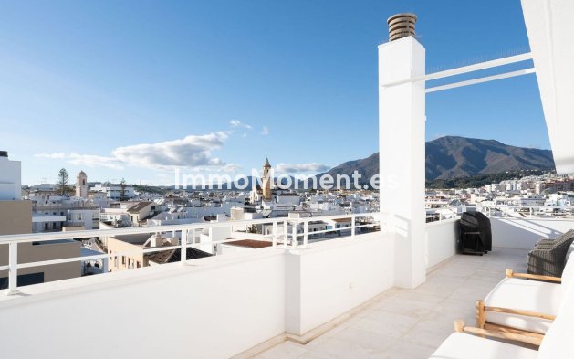 Revente - Appartement - Estepona  - Estepona Centro