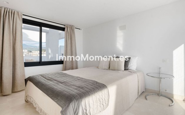 Revente - Appartement - Estepona  - Estepona Centro