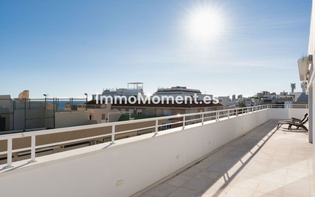 Revente - Appartement - Estepona  - Estepona Centro