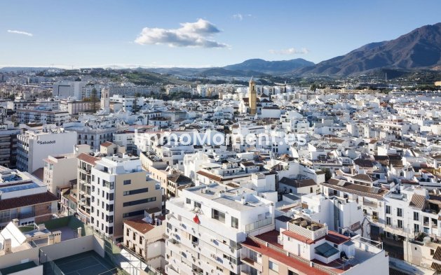 Revente - Appartement - Estepona  - Estepona Centro