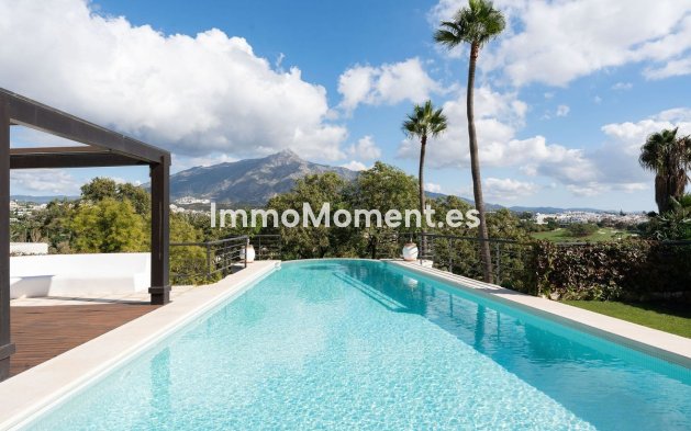 Revente - Villa - Marbella - Nueva Andalucía