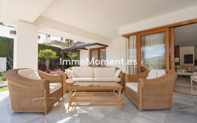 Revente - Villa - Marbella - Nueva Andalucía