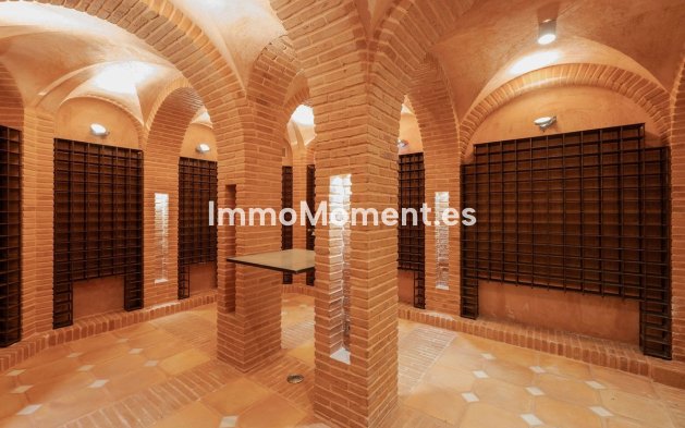 Revente - Villa - Marbella - Nueva Andalucía