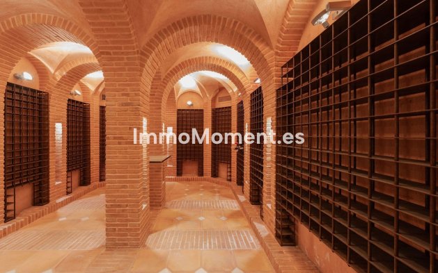 Revente - Villa - Marbella - Nueva Andalucía