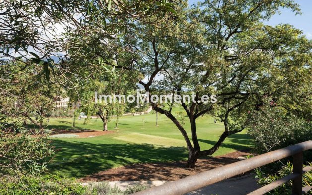 Revente - Villa - Marbella - Nueva Andalucía