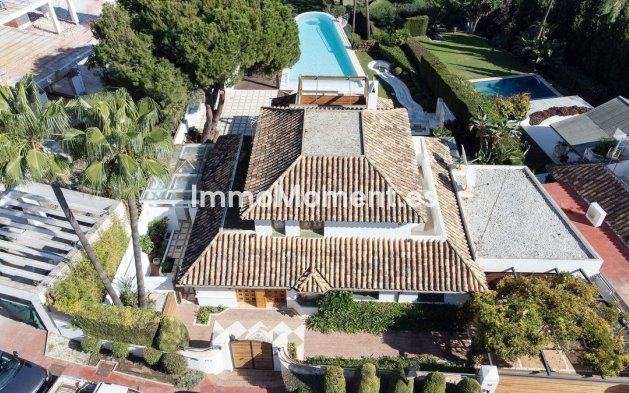 Revente - Villa - Marbella - Nueva Andalucía