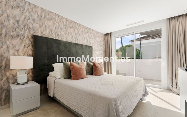 Resale - Villa - Marbella - Nueva Andalucía