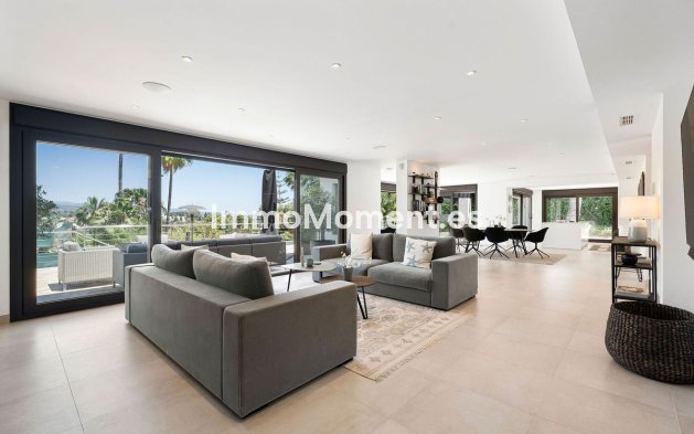 Revente - Villa - Marbella - Nueva Andalucía