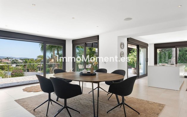 Revente - Villa - Marbella - Nueva Andalucía