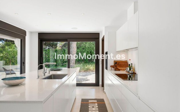 Revente - Villa - Marbella - Nueva Andalucía