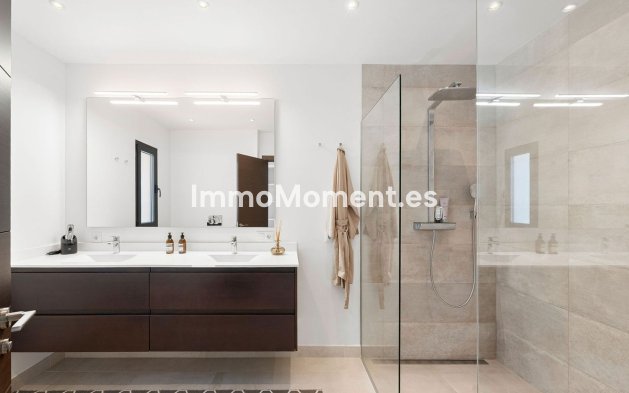 Revente - Villa - Marbella - Nueva Andalucía