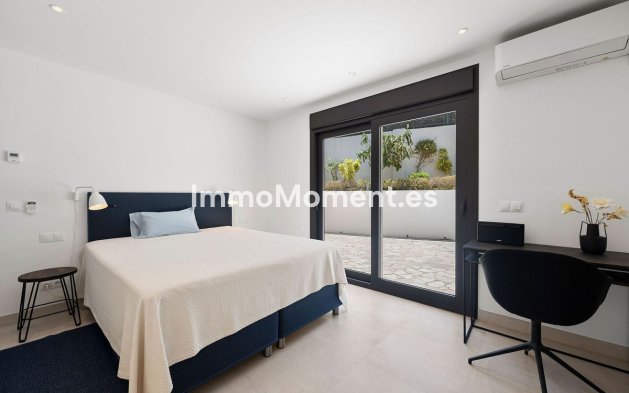 Revente - Villa - Marbella - Nueva Andalucía