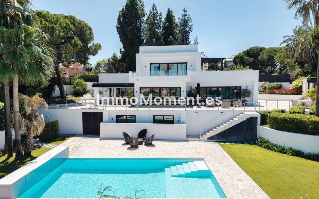 Revente - Villa - Marbella - Nueva Andalucía