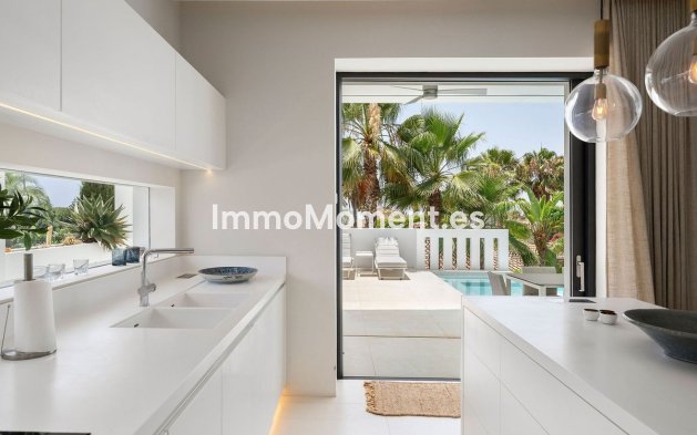 Revente - Villa - Marbella - Nagüeles