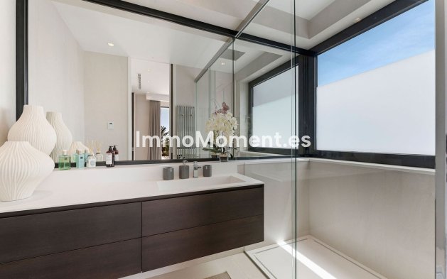 Revente - Villa - Marbella - Nagüeles