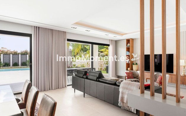 Wiederverkauf - Villa - Marbella - Nueva Andalucía