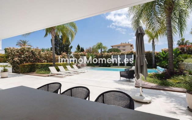 Wiederverkauf - Villa - Marbella - Nueva Andalucía