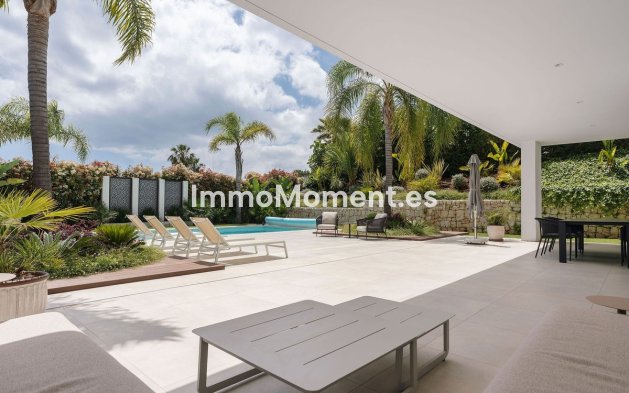 Wiederverkauf - Villa - Marbella - Nueva Andalucía