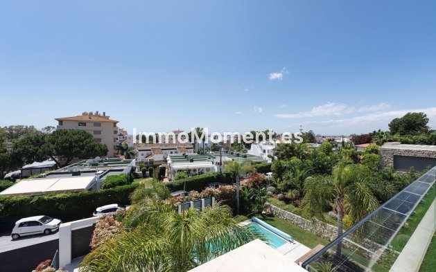 Wiederverkauf - Villa - Marbella - Nueva Andalucía