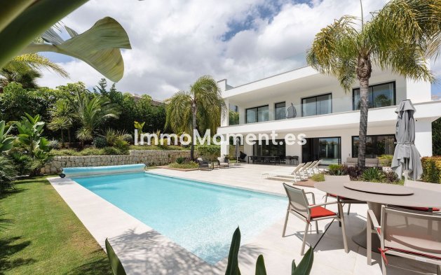 Wiederverkauf - Villa - Marbella - Nueva Andalucía