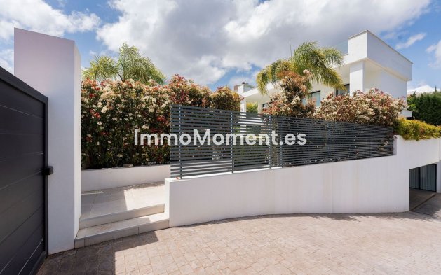 Wiederverkauf - Villa - Marbella - Nueva Andalucía