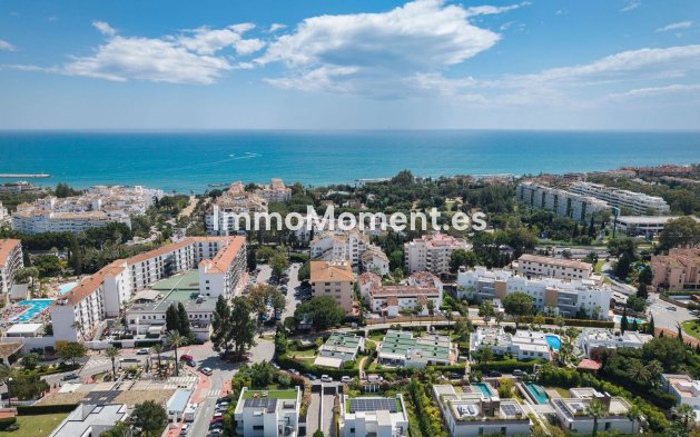 Wiederverkauf - Villa - Marbella - Nueva Andalucía